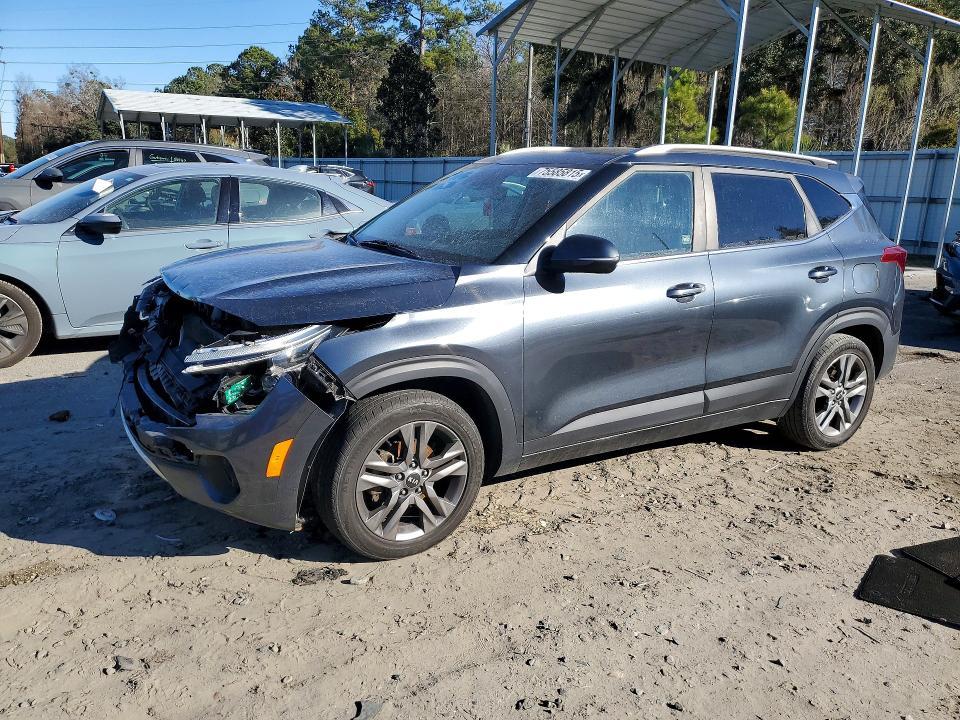 2021 KIA Seltos s
