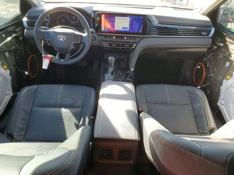 2025 Toyota Camry xle