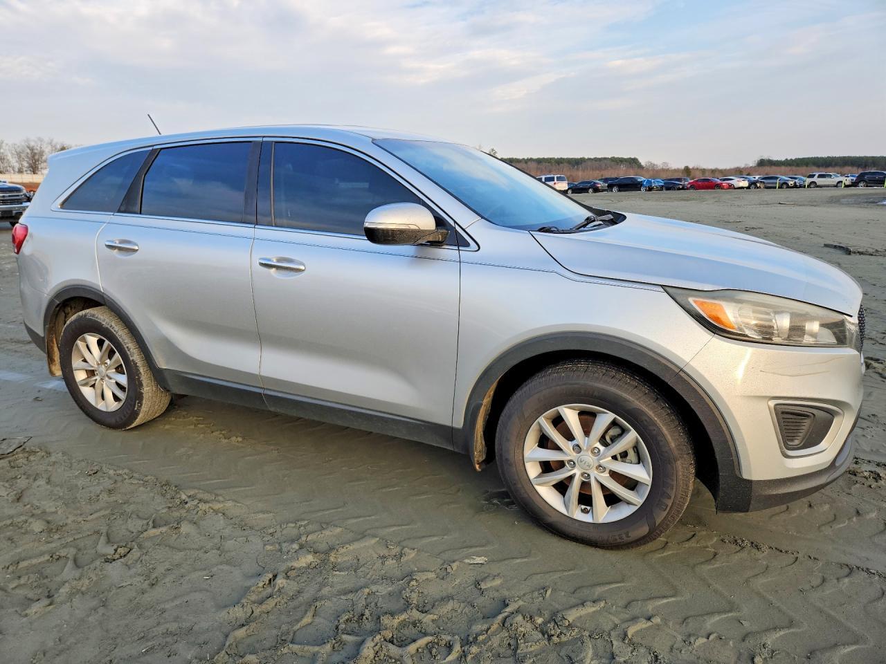 2017 KIA Sorento lx