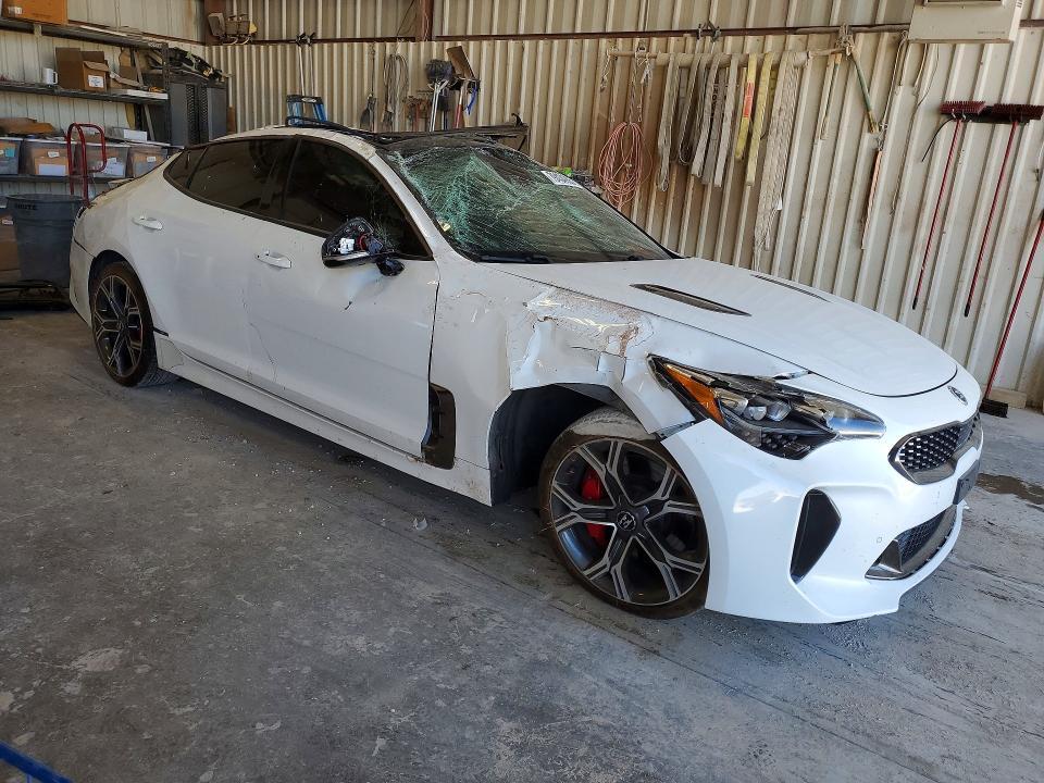 2020 KIA Stinger GT1