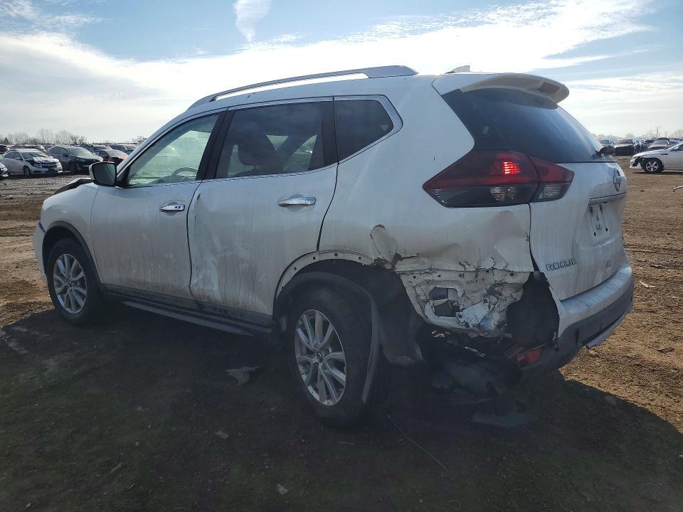 2020 Nissan Rogue sv