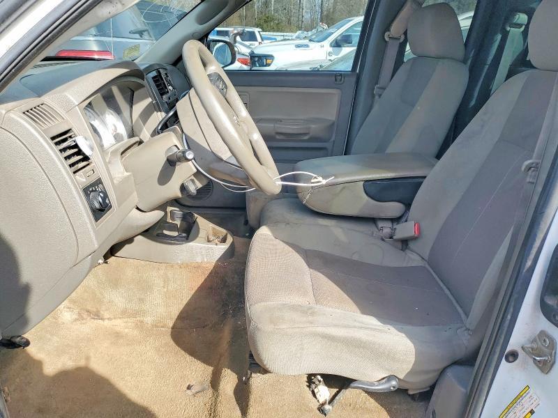 2006 Dodge Dakota slt