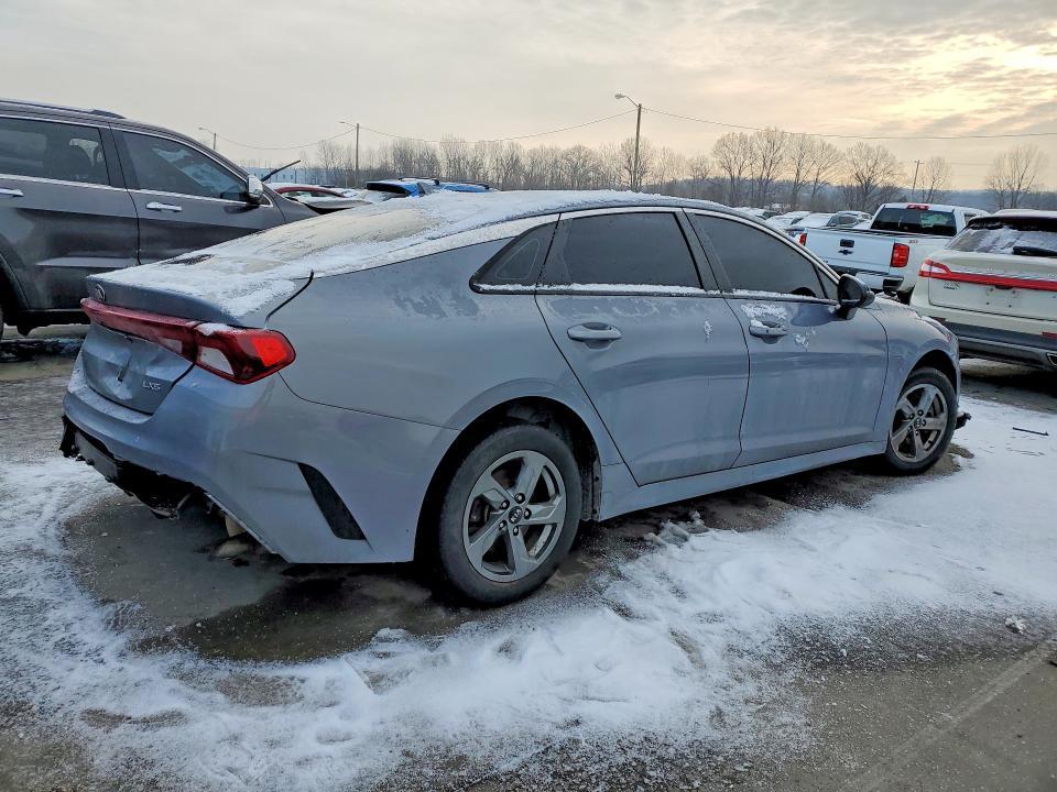 2021 KIA K5 lxs