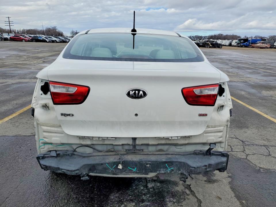 2013 KIA Rio lx