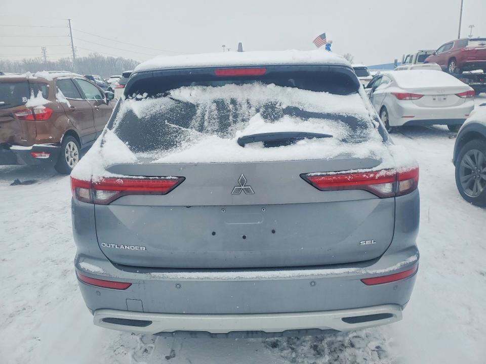 2023 Mitsubishi Outlander sel