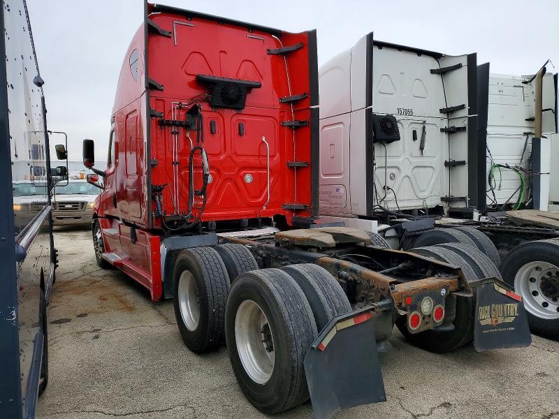 2019 Freigliner 2019 Freightliner Cascadia 126 Semi Truck