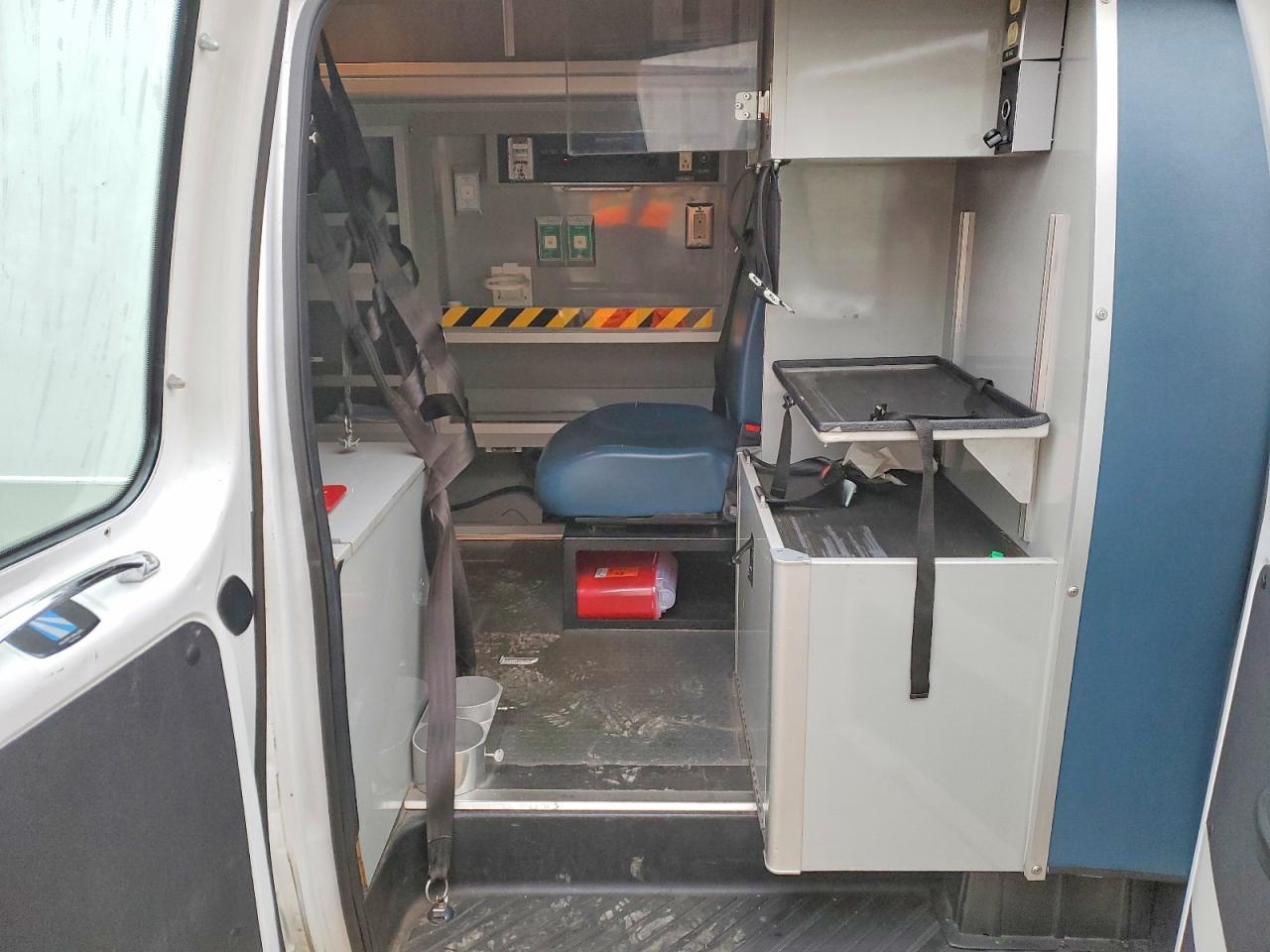 2014 Ford E350 Ambulance