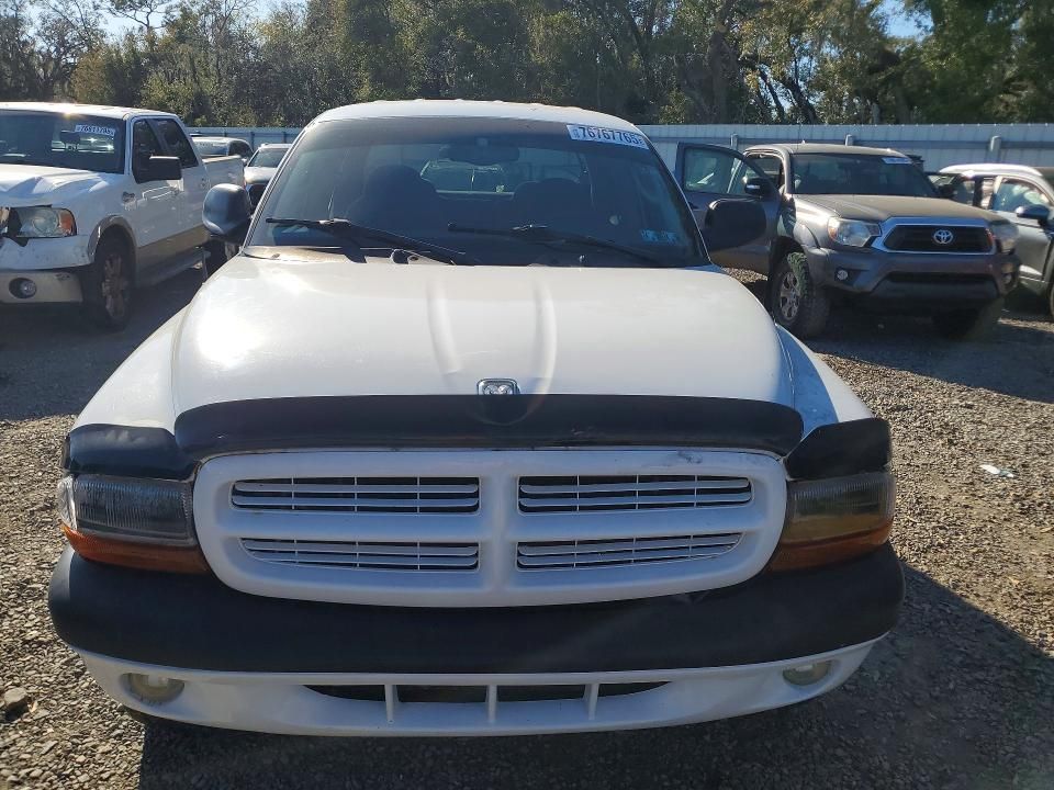 2004 Dodge Dakota Quad Sport