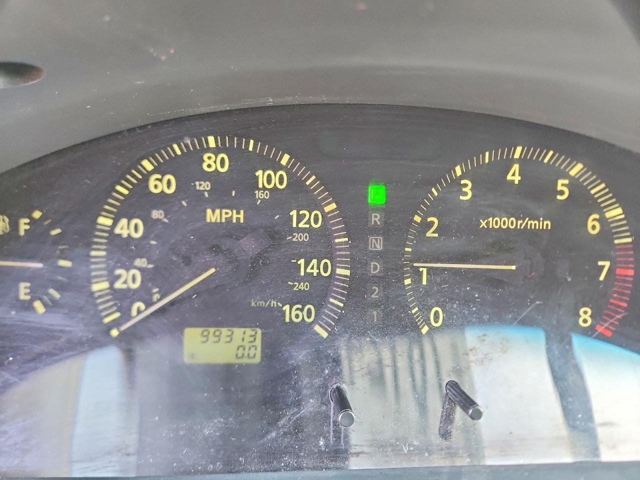 2000 Infiniti I30