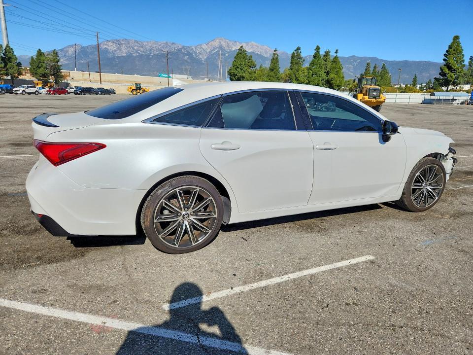 2019 Toyota Avalon xse