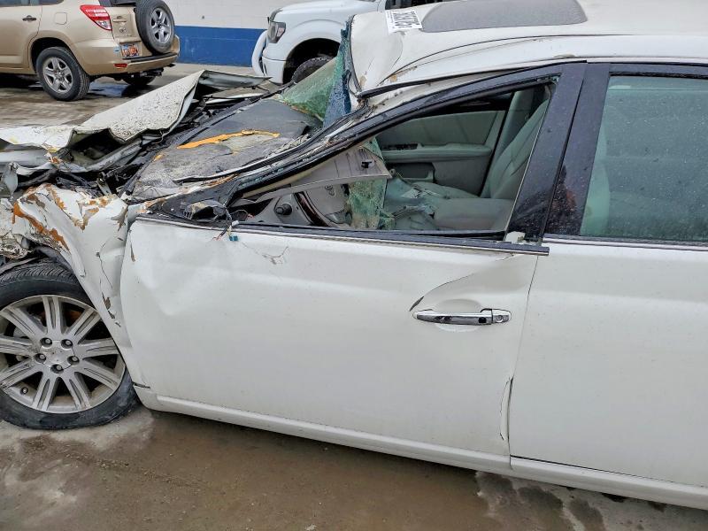 2009 Toyota Avalon xl