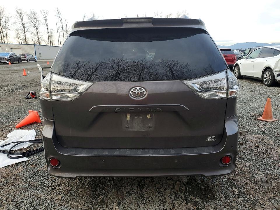 2020 Toyota Sienna se Premium 7-passenger