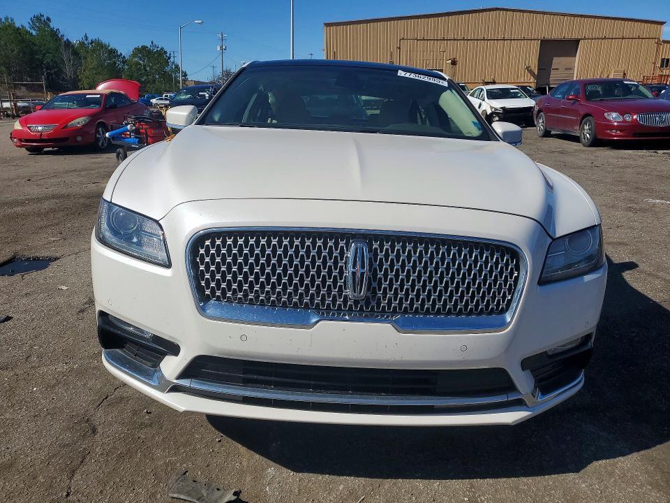 2017 Lincoln Continental Select