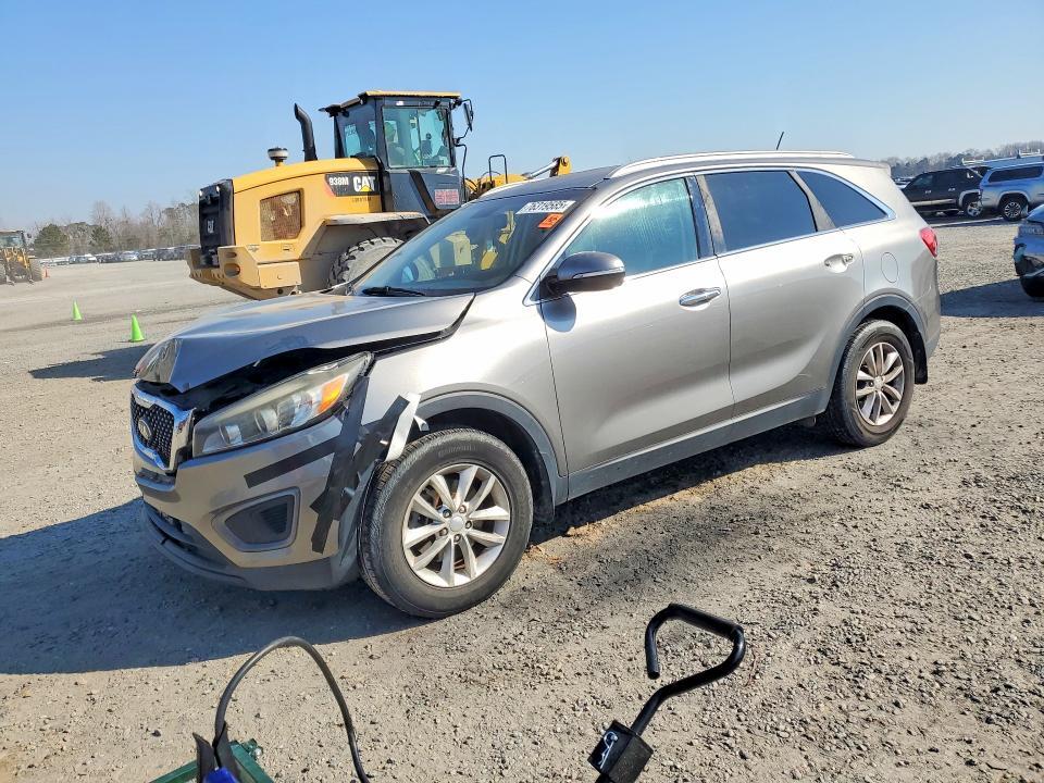 2016 KIA Sorento lx
