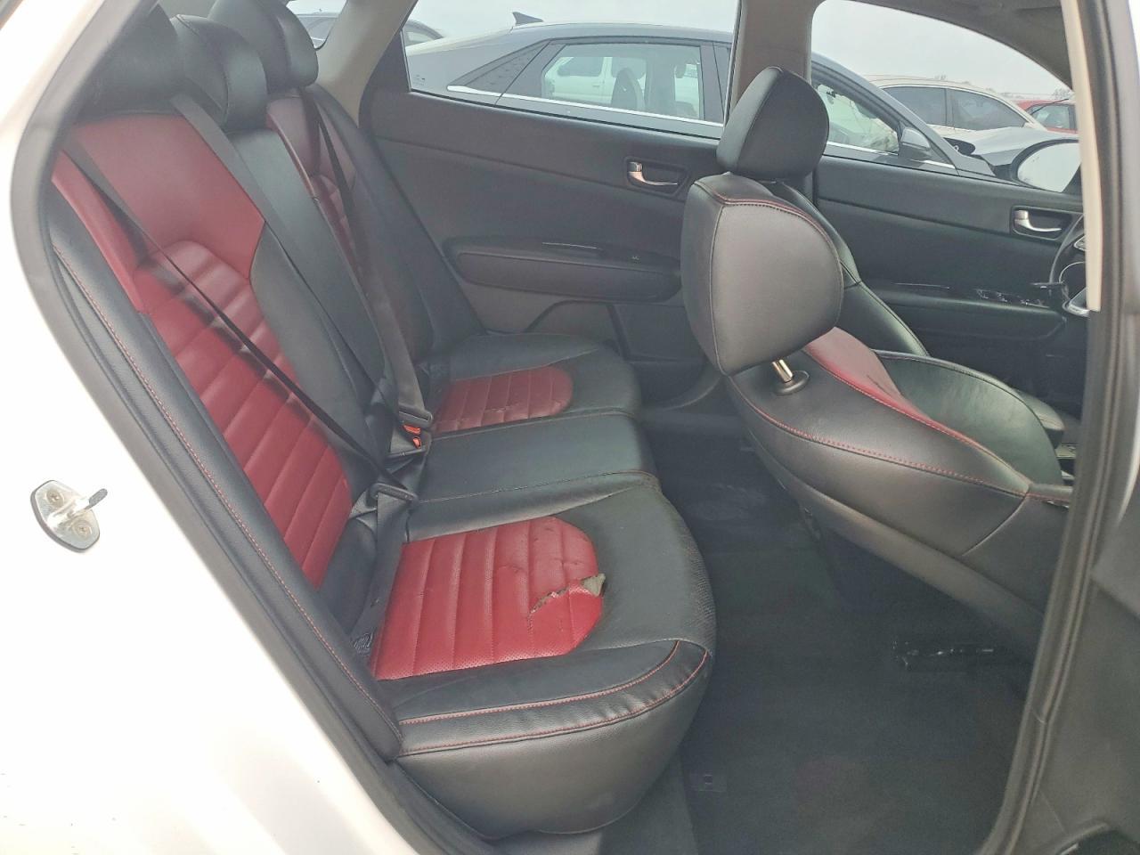 2019 KIA Optima sx