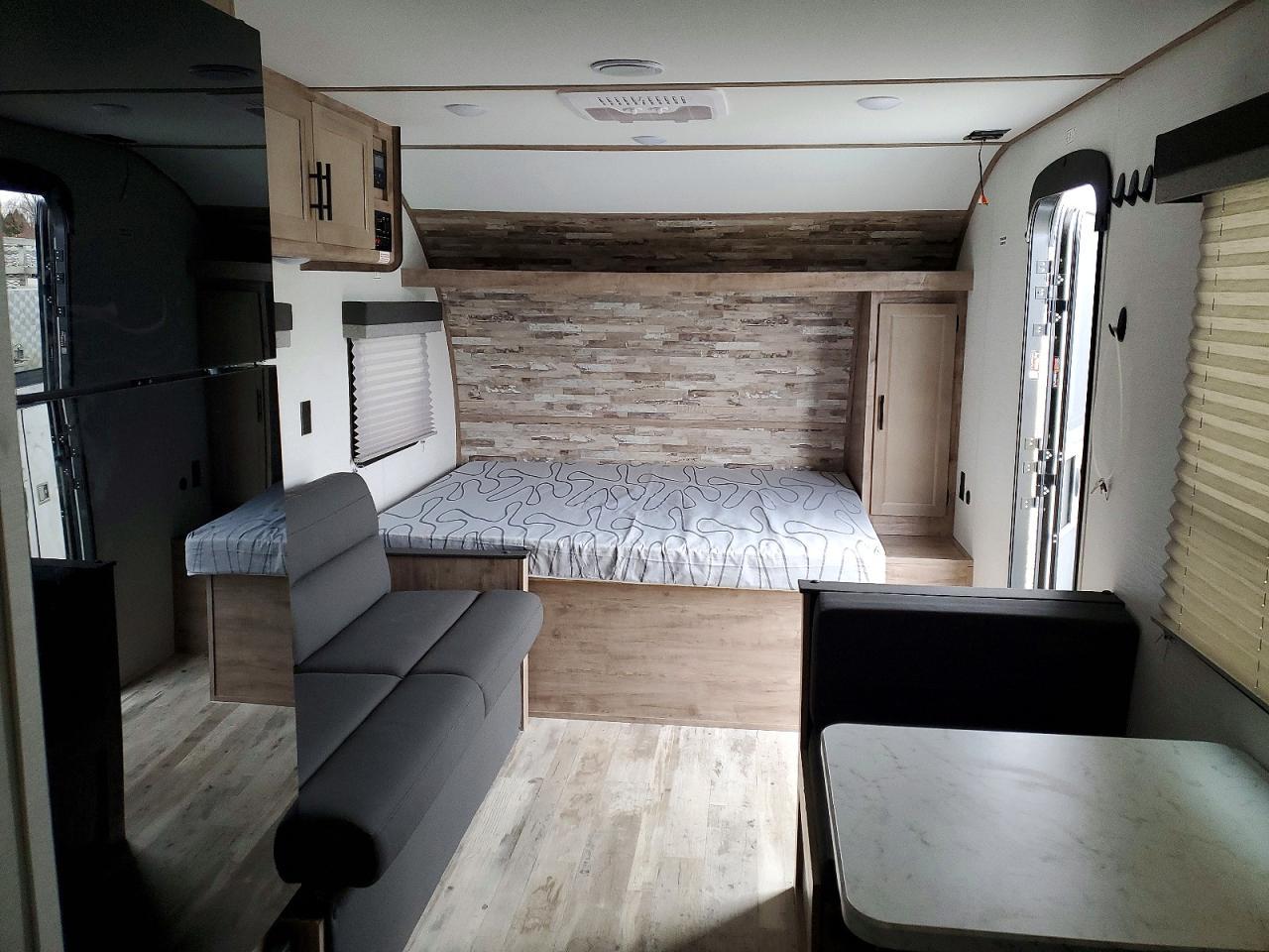 2025 Gulf Stream Ameri-Lite-Camper