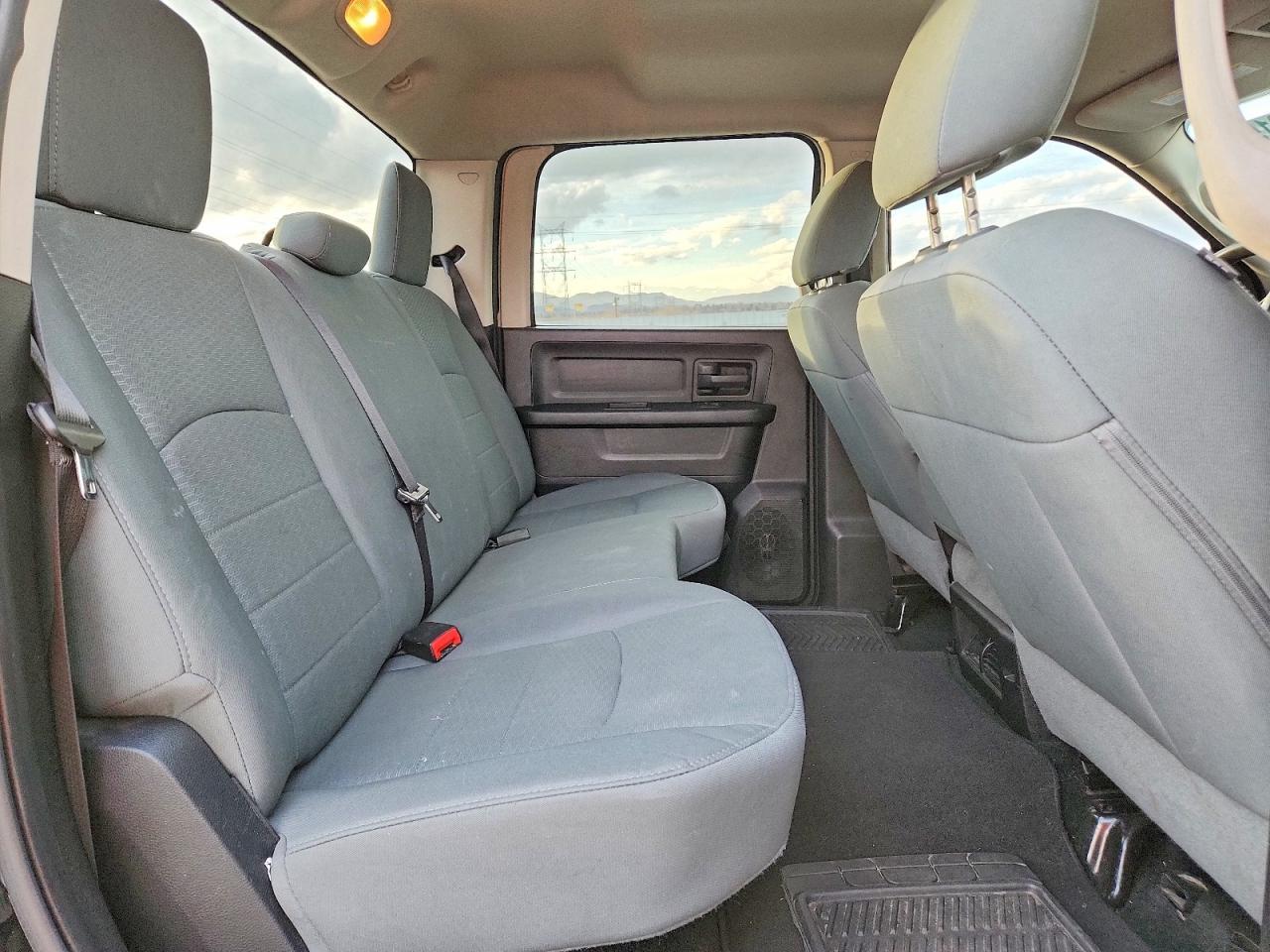2014 Dodge RAM 2500 ST
