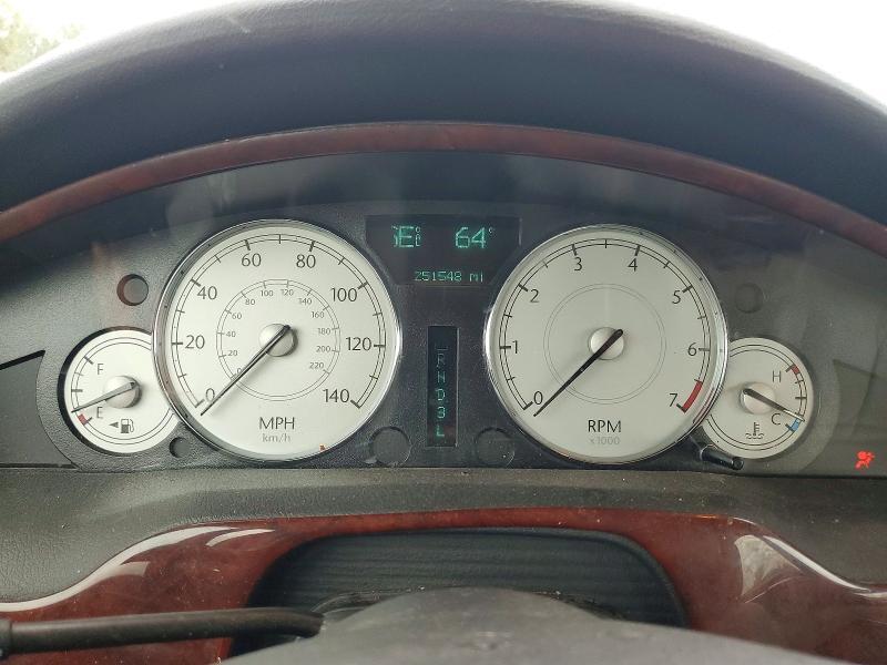 2005 Chrysler 300 Touring