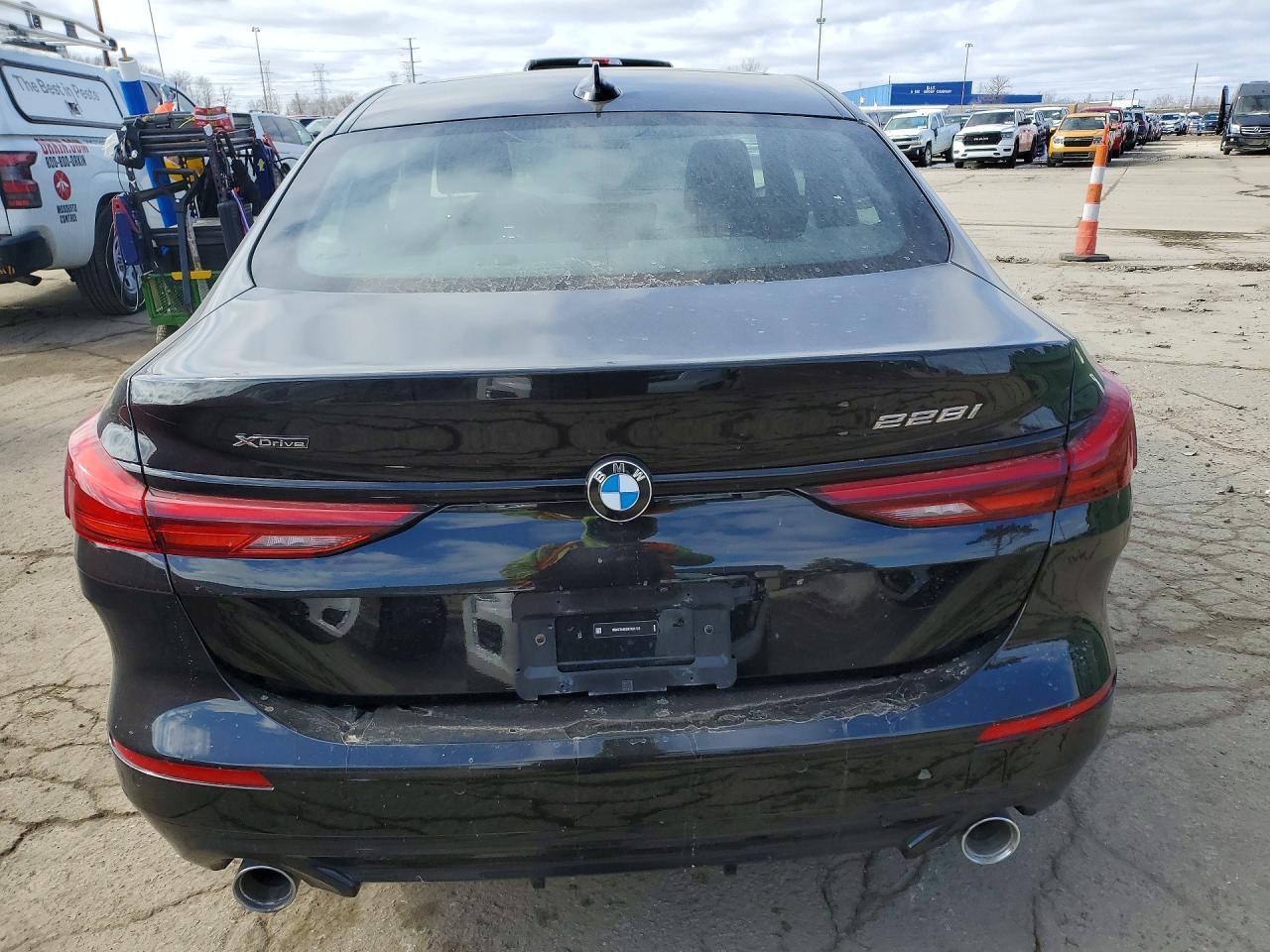 2024 BMW 228xi