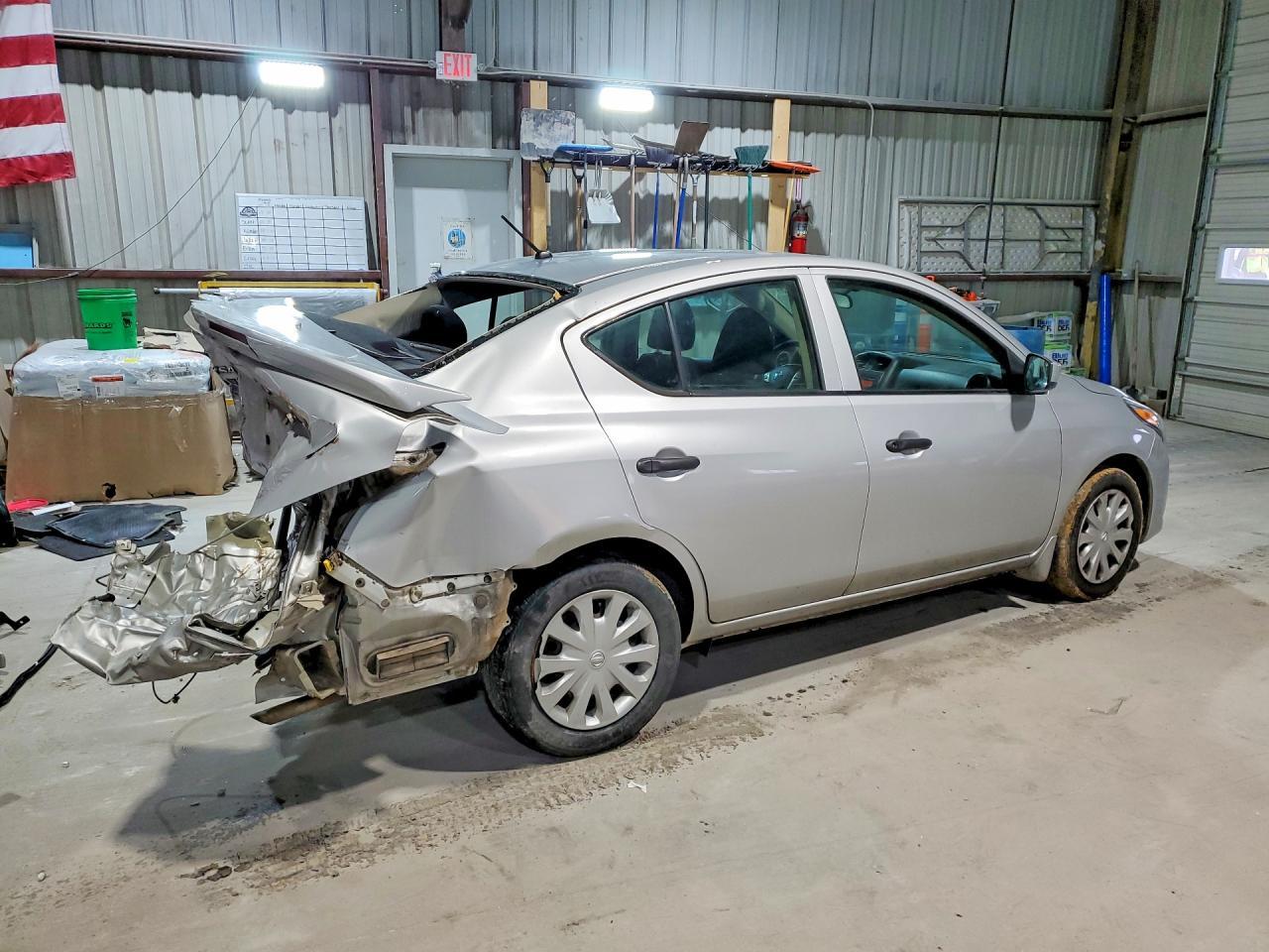 2018 Niss Versa s Plus