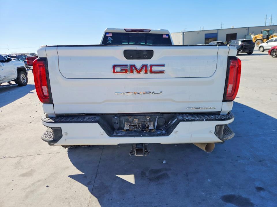 2022 GMC Sierra K3500 Denali