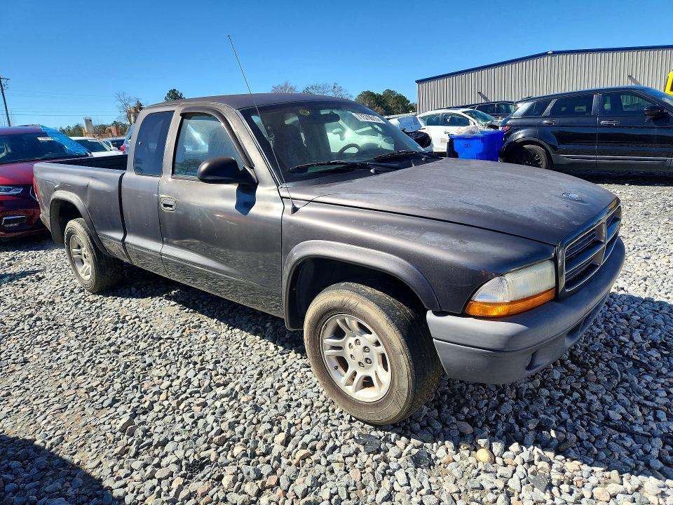 2003 Dodge Dakota SXT