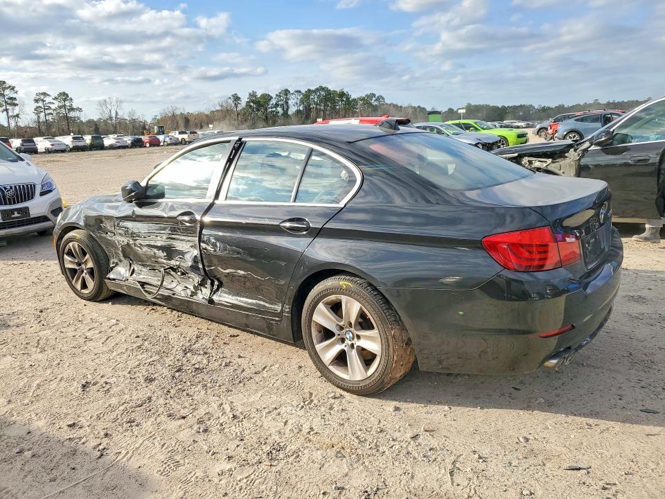 2011 BMW 528i