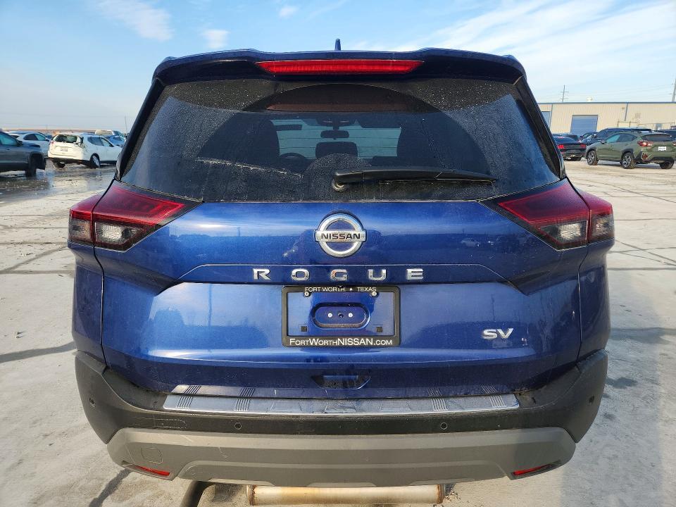 2021 Nissan Rogue sv