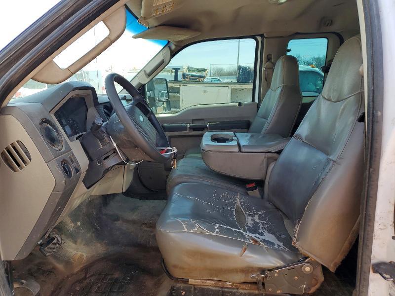 2008 Ford F350 Super Duty Flatbed Truck