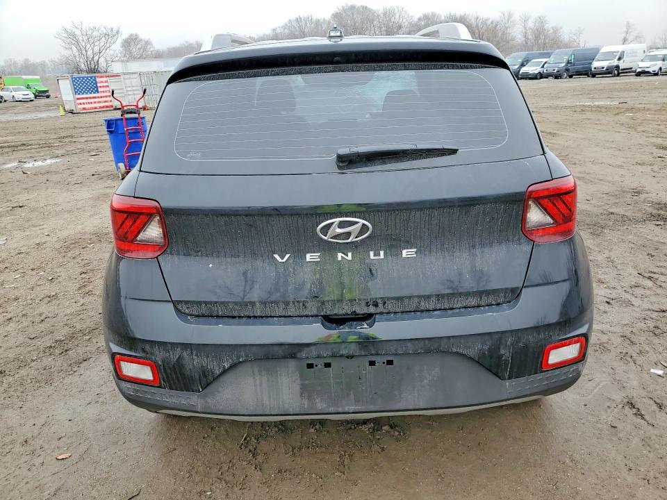 2025 Hyundai Venue sel