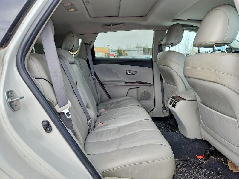 2010 Toyota Venza awd V6