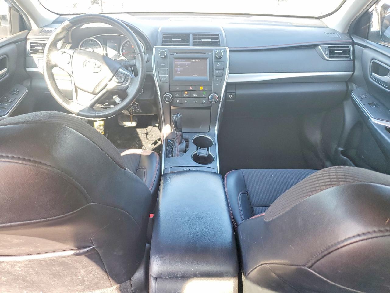 2017 Toyota Camry le