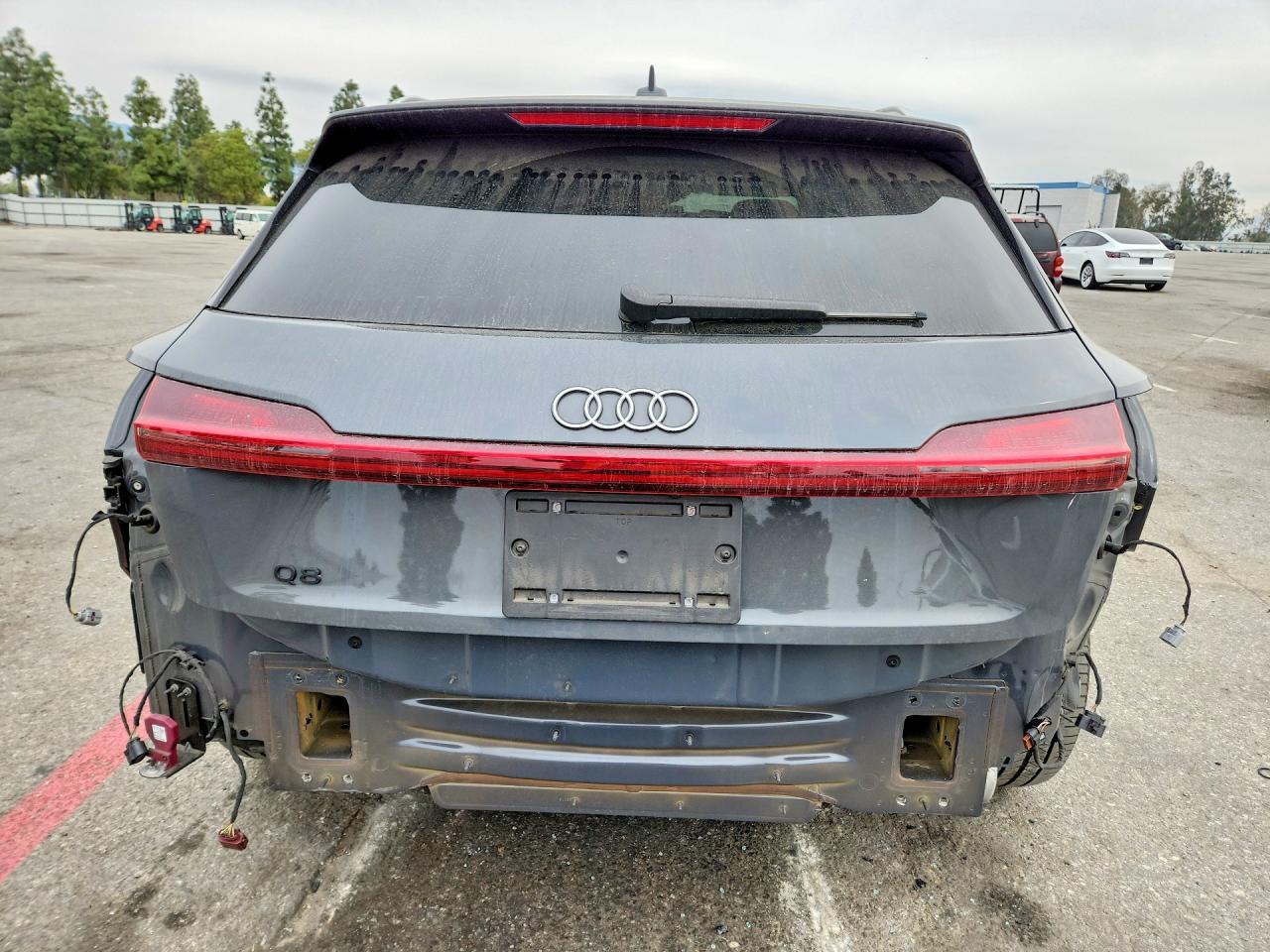 2024 Audi Q8 E-tron Premium Plus