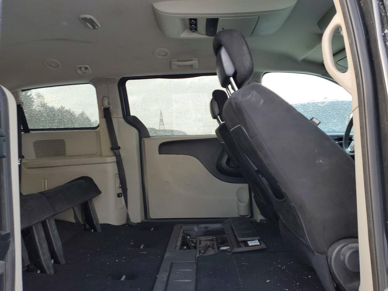 2011 Dodge Grand Caravan Express