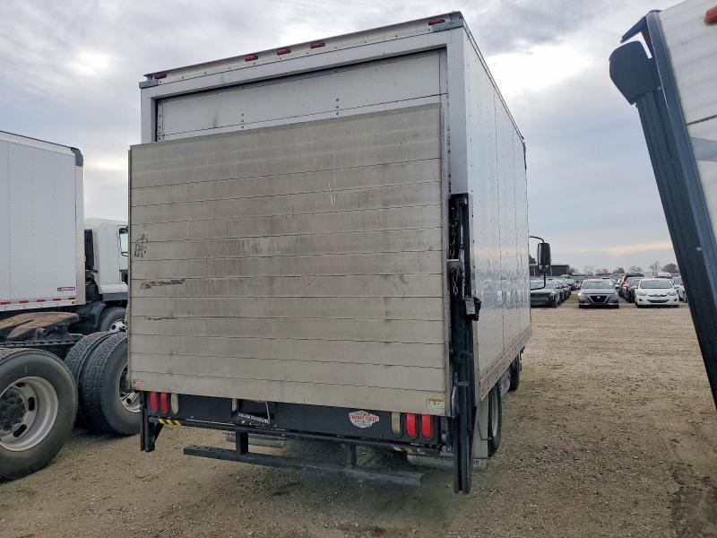 2014 Isuzu Npr hd box Truck