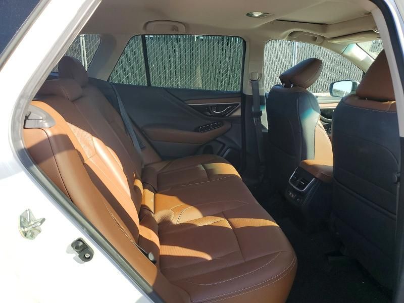 2020 Subaru Outback Touring