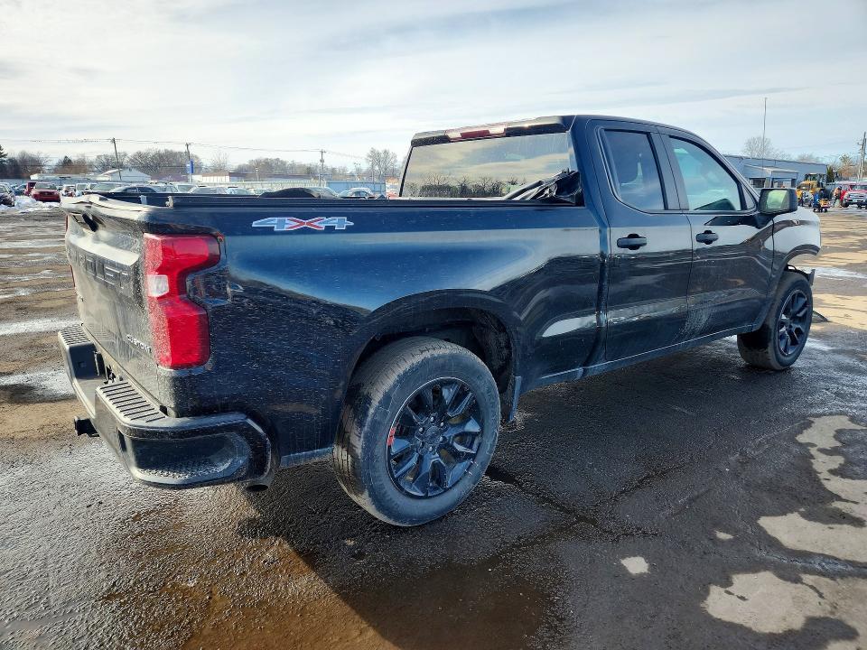 2021 Chevrolet Silverado K1500 Custom