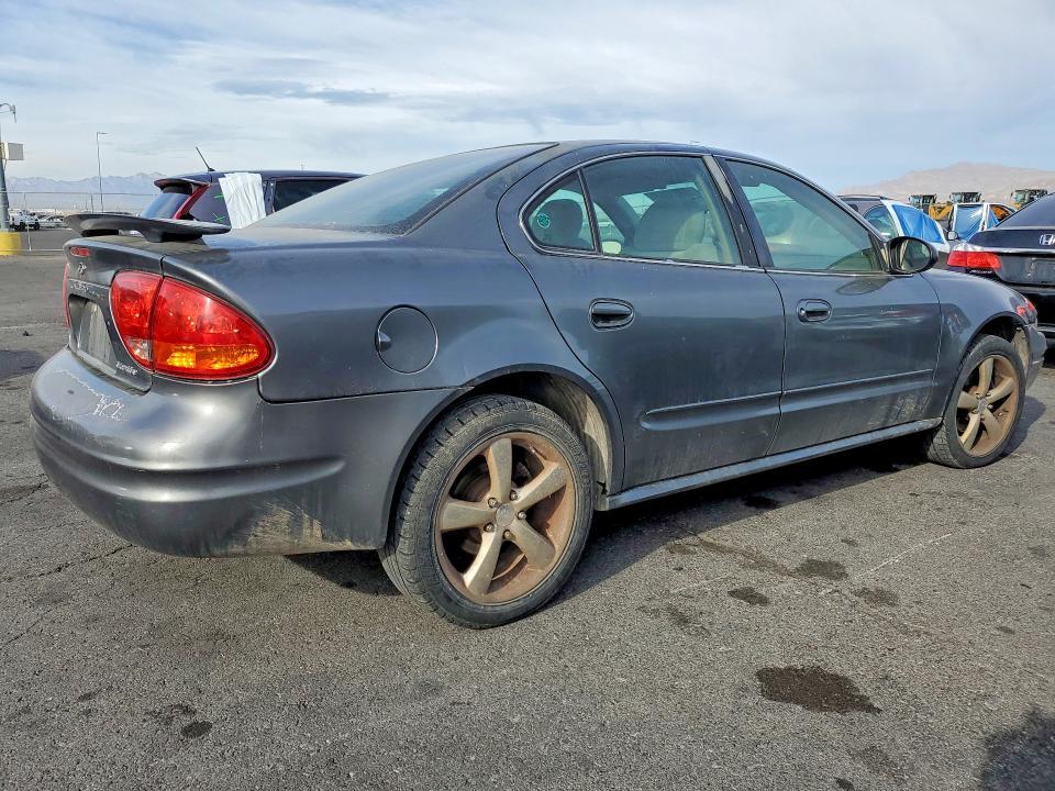 2004 Oldsmobile Alero gl
