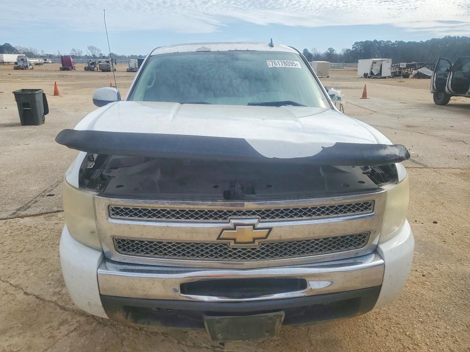 2011 Chevrolet Silverado C1500 LS