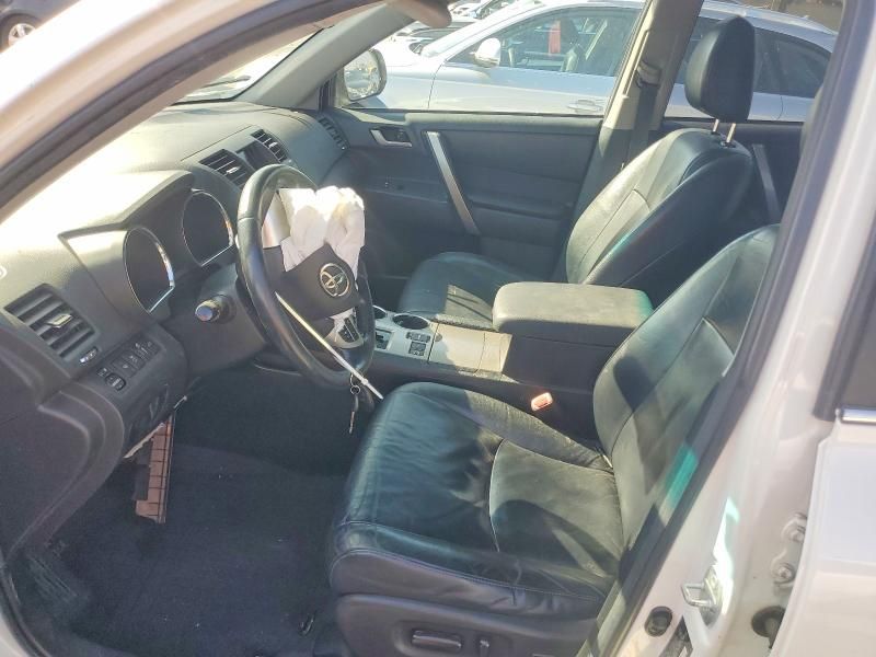 2012 Toyota Highlander Base