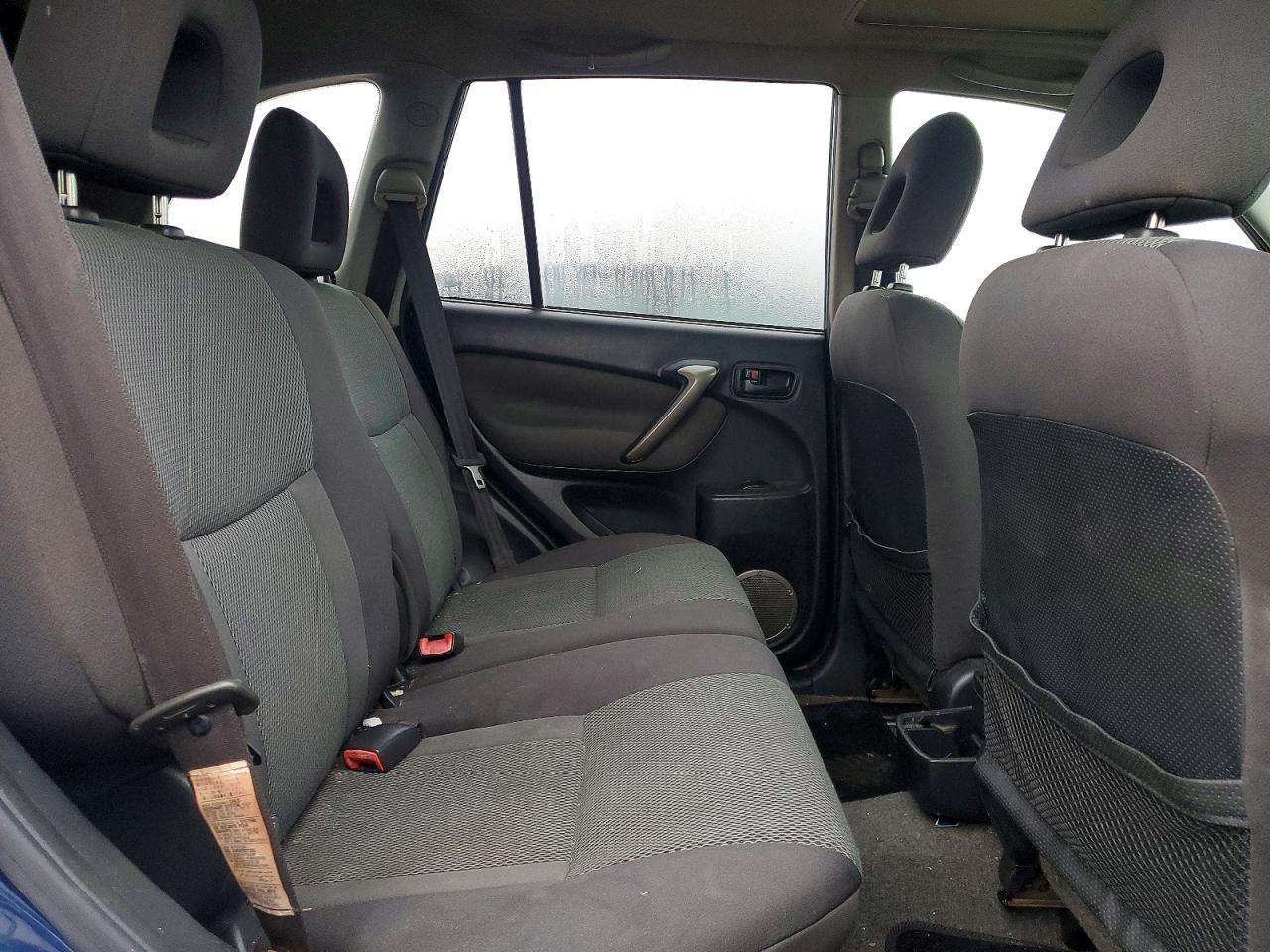 2004 Toyota Rav4