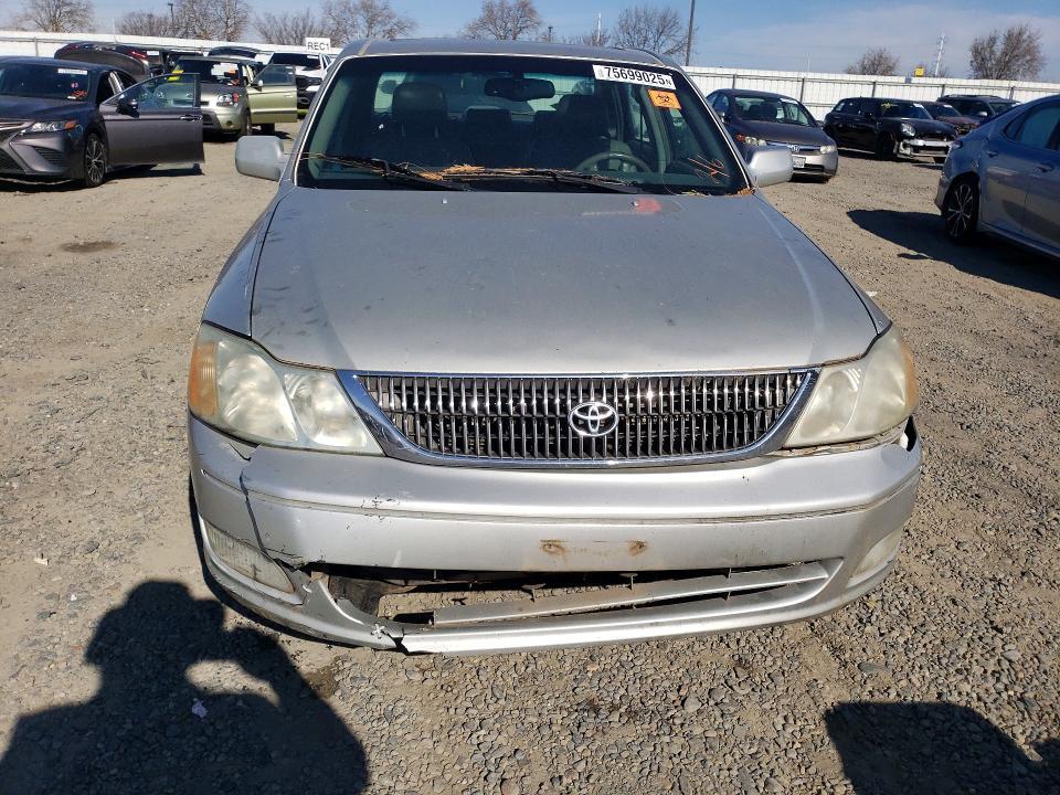 2002 Toyota Avalon xl