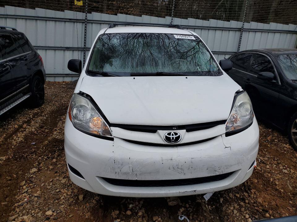 2008 Toyota Sienna