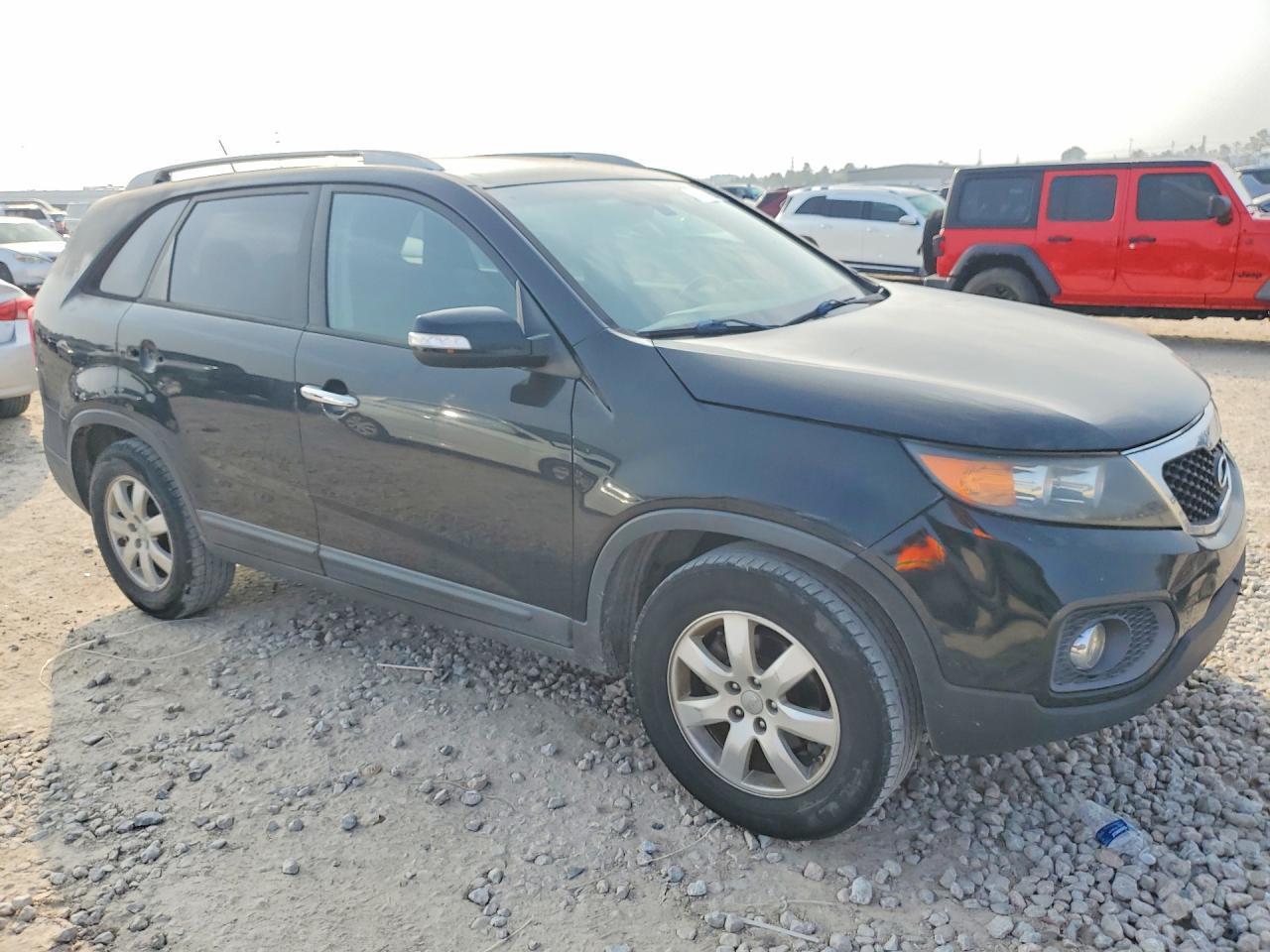 2013 KIA Sorento lx