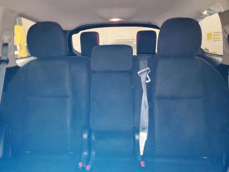 2016 Nissan Pathfinder s