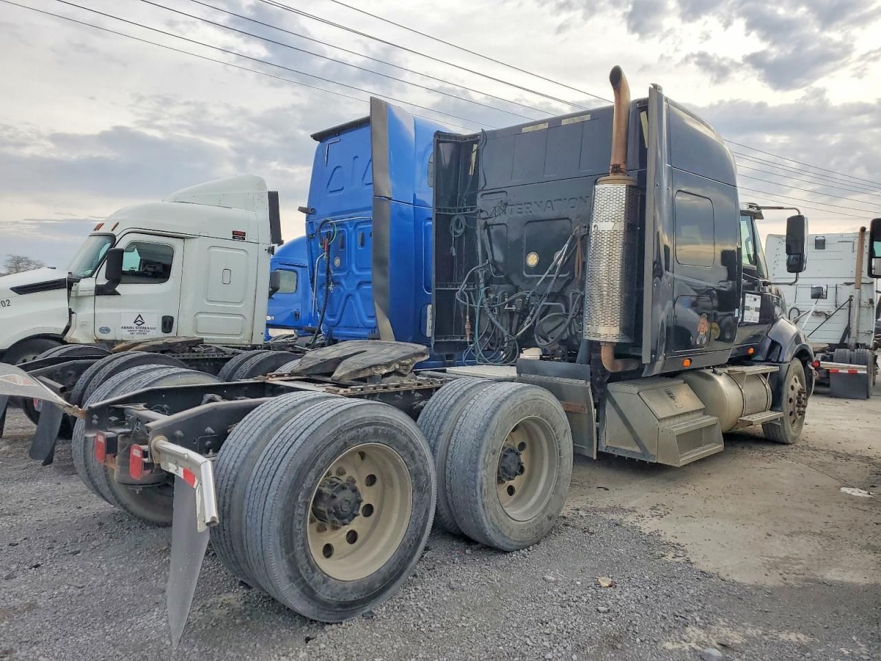 2013 International Prostar-Semi Truck