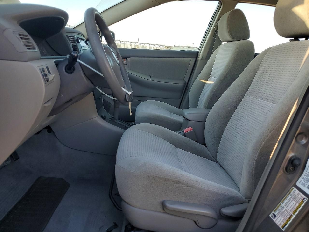 2005 Toyota Corolla ce