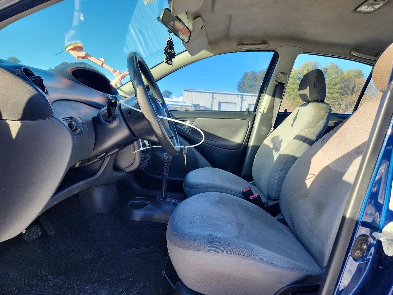 2003 Toyota Echo