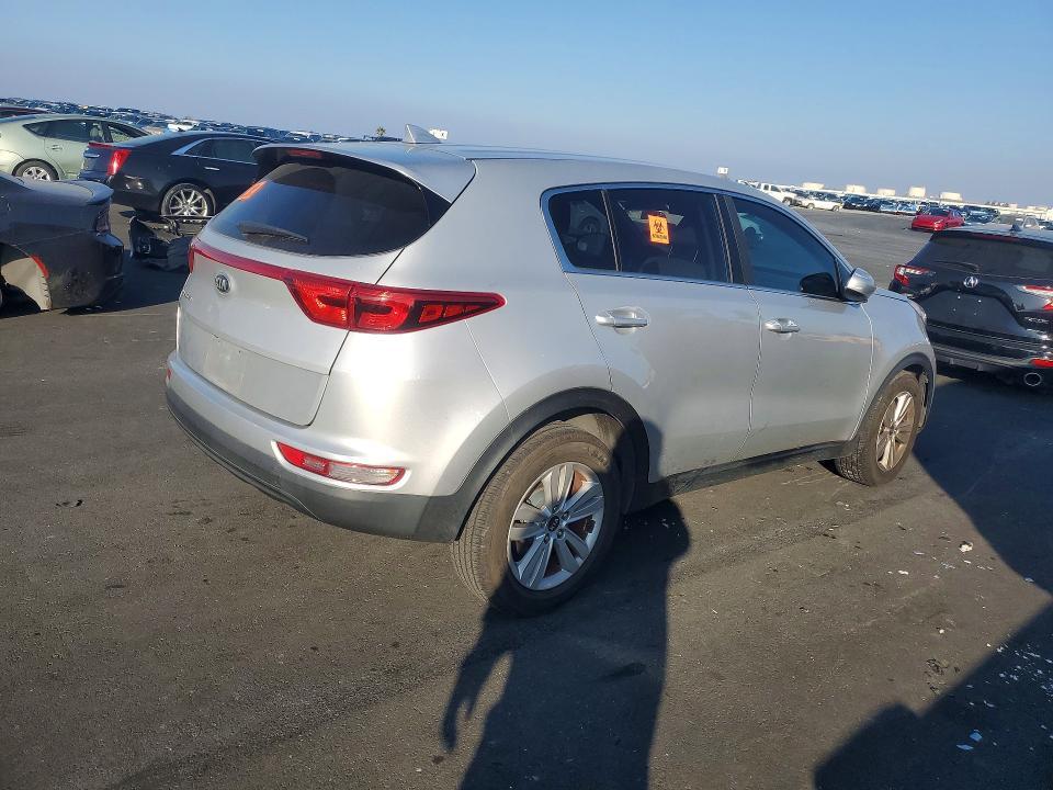 2017 KIA Sportage lx