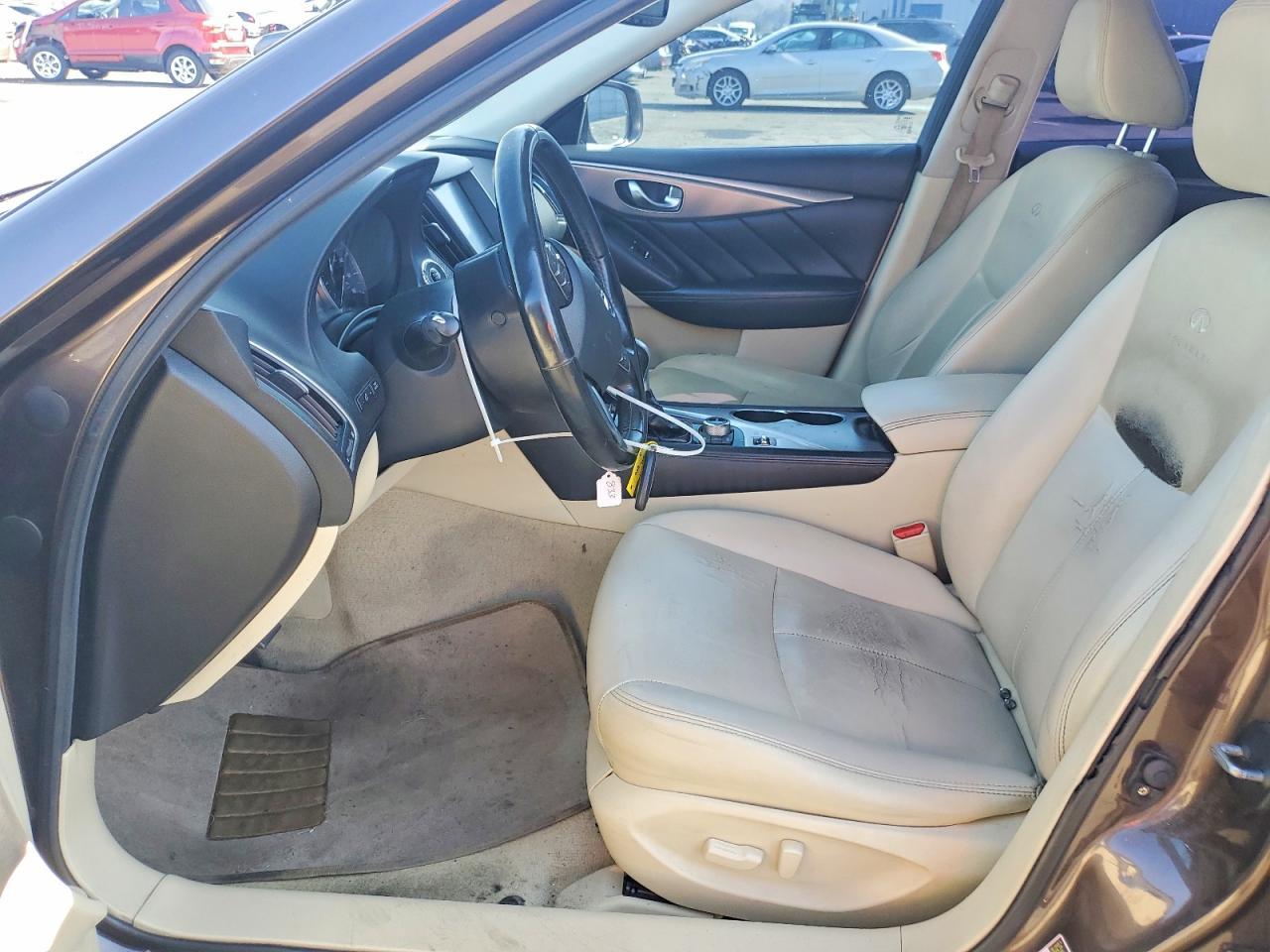 2014 Infiniti Q50 Base